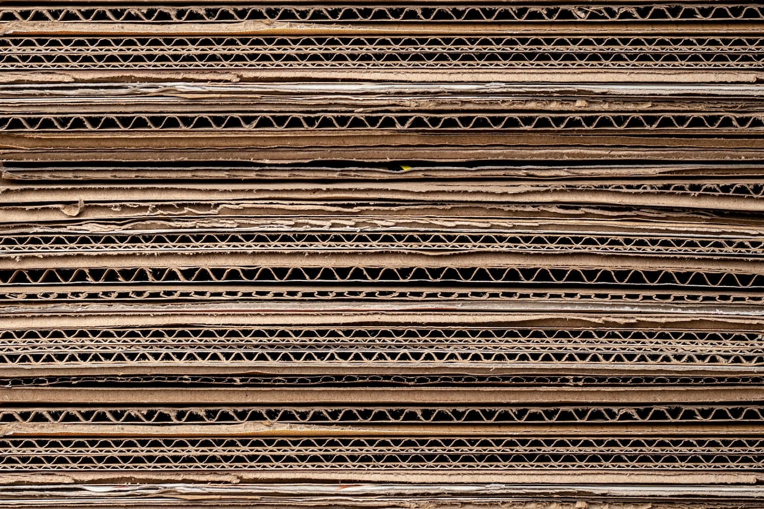 corrugated cardboard multi-layer fluting